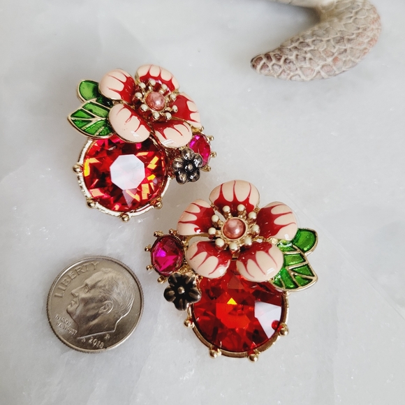 Red Ruby Crystal Flower Stud Earrings NWT - Picture 7 of 10